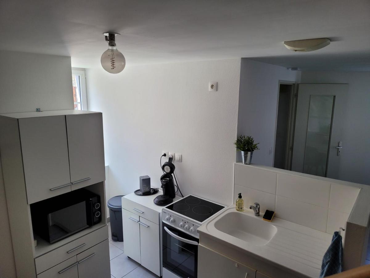 Appartement Meuble Duplex T3. โบม-เลส์-ดามส์ ภายนอก รูปภาพ