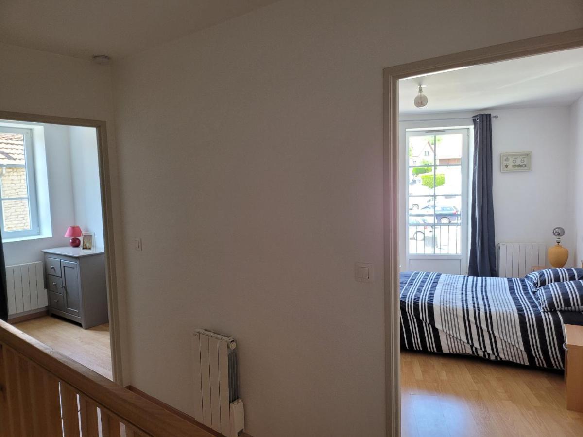 Appartement Meuble Duplex T3. โบม-เลส์-ดามส์ ภายนอก รูปภาพ